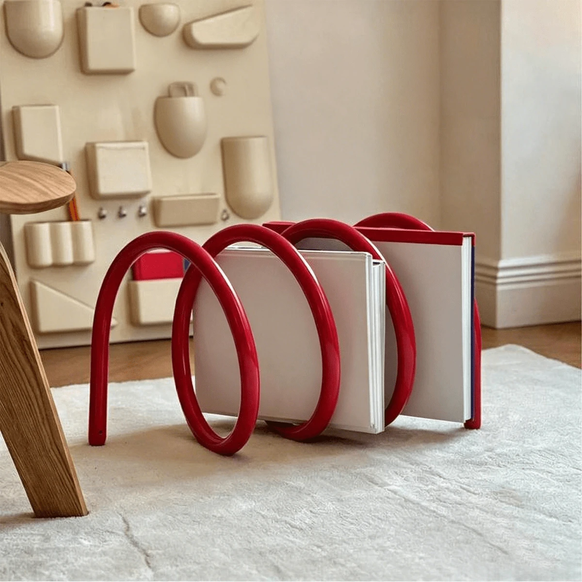 1Pc Modern Art Home Storage Rack, Dopamine Color Bookshelf, Minimalist Style Iron Spiral Spring Book Holder, Unique Creative Desktop Bookend Organizer - Multicolor - View 1