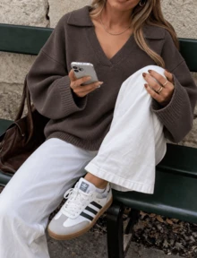 Women's Turn Collar V-Neck Drop Shoulder Knit Sweater, Loose Fit Solid Color Preppy Style Pullover, Vintage Aesthetic, Suitable For Office Weekend Campus Daily Occasions - Coffee Brown - View 3