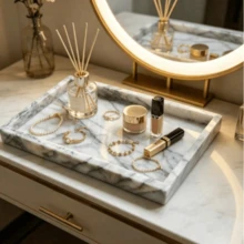 Nampan Kayu Minimalis Pengatur Penyimpanan Piring Wadah Kosmetik Dekoratif Mewah Bentuk Kotak untuk Wastafel Kamar Mandi dan Meja Countertop - Bunga berwarna ungu dan putih - View 3