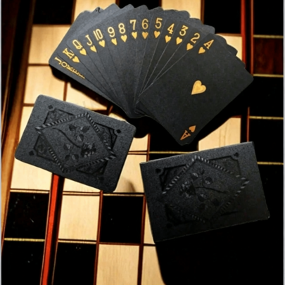 Black Gold Foil Playing Cards, Waterproof PVC Plastic Poker Card Set, Luxury Diamond Pattern Gold Foil Embossed Cards, Durable Thickened Texas Hold'em Poker Table Game, Magic Props Collectibles, Party Family Game Night, Christmas, New Year Gifts
