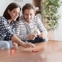 Mirthquake ¡Adivina Esa Palabra! Permainan Kartu Tebak Kata Bahasa Spanyol, Permainan Kelompok Seru dan Cepat Berpikir, Hadiah Luar Biasa untuk Natal, Pesta Permainan, Hiburan Interaktif untuk Pertemuan Teman Dewasa & Aktivitas Liburan - MultiWarna - View 7