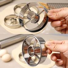 1pc/3pcs Doughnut Cutter, Stainless Steel Dough Cutting Mold, Durable Stainless Steel Doughnut Mold For Home Kitchen Accessories - Perfect For Making Your Own Doughnuts - View 3