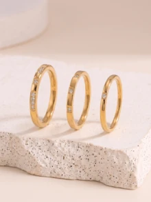 3 Buah Cincin Wanita Elegan dan Indah dari Baja Tahan Karat Berlapis Emas 18K, Set Cincin Tipis Bertabur Berlian Imitasi yang Dapat Ditumpuk, Hadiah Perhiasan untuk Pacar/Sahabat, Aksesori Unisex, Cocok untuk Pemakaian Sehari-hari, Bepergian, Kantor, Kencan, Pertemuan, Pesta, Perjalanan, Modis dan Serbaguna, Tahan Air dan Tahan Pudar - Emas - View 10
