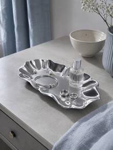 1pc Elegant Silver Jewelry Tray, Carved Pleated Edge, Decorative Storage Dish, Suitable For Bracelets, Rings, Earrings, Watches And Gemstones, Perfect Match For Bedroom Vanity, Makeup Table And Nightstand, Jewelry Dish, Small Accessory Tray, Vanity Decor - Multicolor - View 3