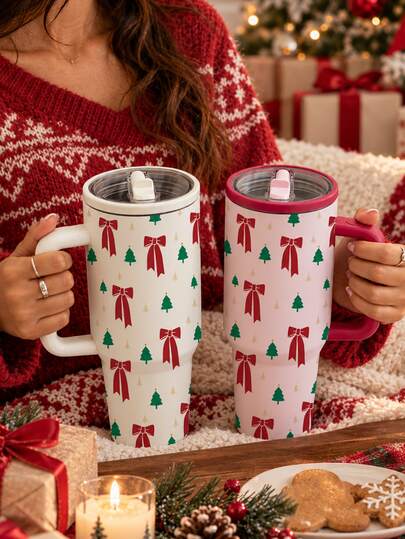 1 pezzo Bicchiere natalizio da 40 once con manico, stampa di fiocco rosso coquette e albero di Natale, tazza da viaggio isolata in acciaio inossidabile, riutilizzabile per bevande calde e fredde, grande capacità, regalo festivo per le donne, tazza da caffè invernale per casa ufficio auto