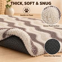 2026 New Self-Heating Pet Mat, Thickened Lamb Fleece, Soft & Warm, Suitable For Small, Medium And Large Pets, Dog Bed, Dog Mat, Dog Mattress, Cat Bed, Cat Nest - Grey - View 5