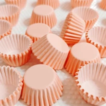 Pink Mini Cupcake Liners; Greaseproof Paper Muffin Liners; Disposable Mini Cupcake Cups; Suitable For Baking Paper Cups And Muffin Cups Packaging; Suitable For Cake And Candy Making; Suitable For Holidays, Weddings, Valentine's Day And Various Anniversaries. - Pink Mini Cupcake Liners - View 3