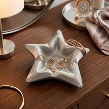 1pc Star-Shaped Resin Jewelry Storage Tray, Silver Metallic Wave Textured Decorative Organizer Tray, Suitable For Rings, Earrings, Necklaces, Bracelets, Vanity Mirror Table Home Desktop Decor - Multicolor - View 1