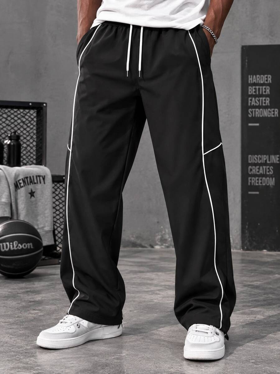 1pc Men's Black Wide Leg Pants, Black Base With White Contrast Line Design, Smooth Drape Fabric, Wrinkle-Resistant And Easy Care, Dual Side Practical Pockets, Machine Washable, Sporty Casual, American Street Style, Versatile Daily Commute Wide Leg Pants - Black - View 1