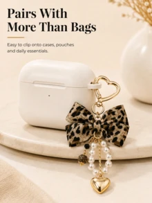1pc Y2K Leopard Print Bow Heart Pendant Faux Pearl Keychain, Leopard Print Bow Women's Bag Charm, Leopard Print Bow Key Chain Key Ring, Fabric Ribbon Bow Pearl Beaded Heart Tassel Key Chain, Beautiful Car Key Chain And Wallet Accessory, Backpack Hanging Chain, Wallet Charm Accessory, Bag Accessory, Christmas Gift - Multicolor - View 4