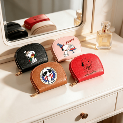 1 Peça Porta-Cartões de Desenho Animado Snoopy, Carteira de Moedas com Zíper de Couro PU, Porta-Cartões Portátil com Múltiplos Compartimentos, Mini Bolsa de Armazenamento, Presente Fofo para Meninas, Volta às Aulas, Halloween, Natal, Ano Novo, Lembrancinha de Festa de Aniversário