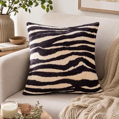 1Pc Faux Fur Animal Print Cushion Cover,Velvet Pillowcase With Wildlife Design,Throw Pillow Cover For Living Room,Sofa,Bed,Bedroom Decor,Room Decor, Home Decor,Rustic Farmhouse Decor (No Embroidery)