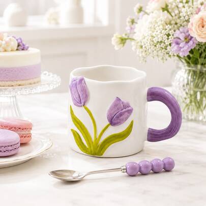 1Pc Red/Purple Tulip 3D Embossed Ceramic Mug, 450ml Handmade Textured Cup With Matching Spoon, Cute Desk Decor Party Gift For Women
