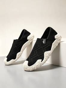 Men's Slip-On Breathable Knit Athletic Shoes, Sock Shoes, Elastic Sock Upper Non-Slip Outdoor Casual Walking Shoes, Suitable For Driving, Hiking, Universal Lightweight Non-Slip Water Shoes, Fitness Soft Sole Shoes, Pilates Yoga Fitness Shoes, Breathable Mesh Upper, Non-Slip Wear-Resistant Sole, Casual Hiking And Daily Walking, Great Gift, Suitable For Water Activities, Outdoor Hiking, Swimming, Fishing, Boating, Indoor Fitness - Black - View 4