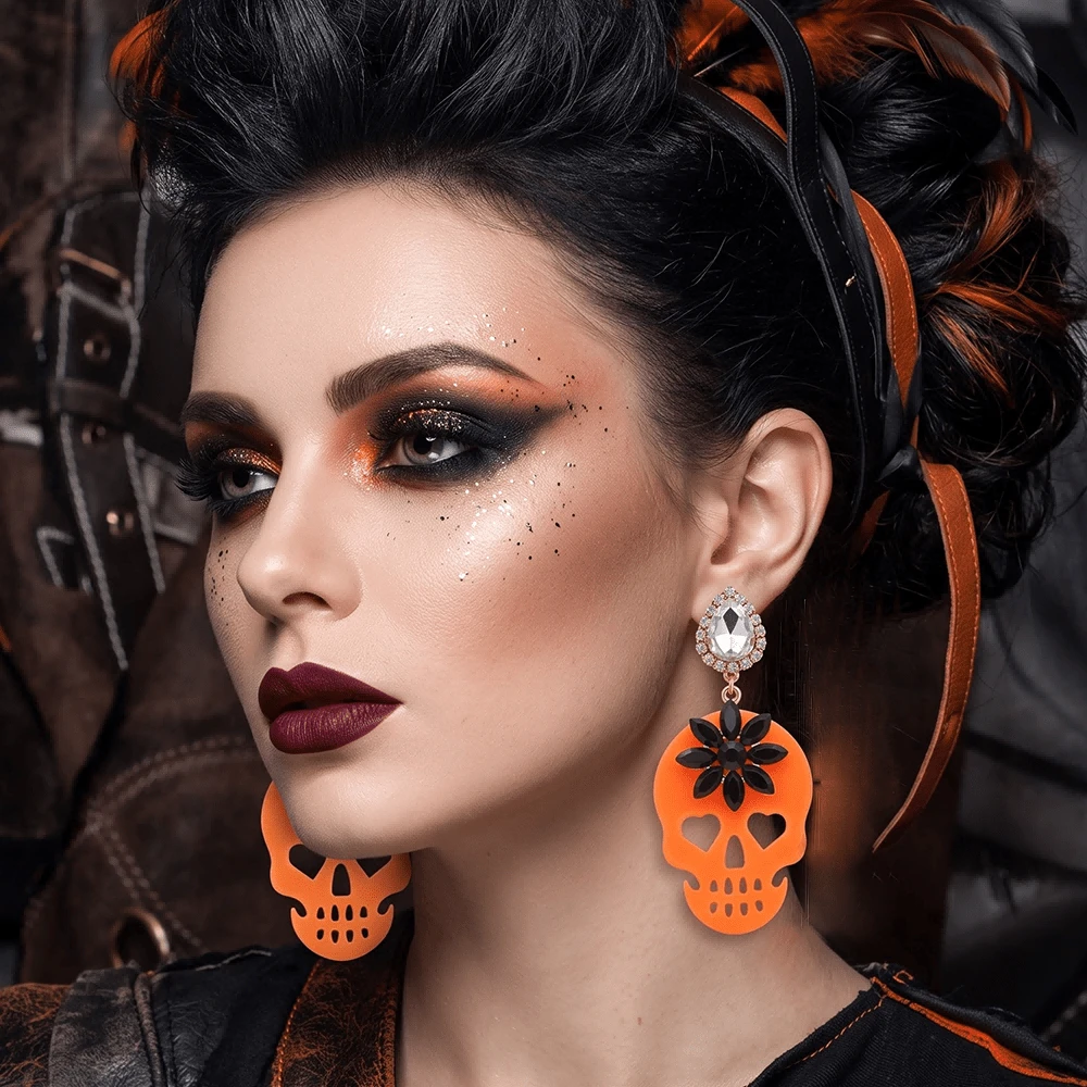 NeeFu WoFu 1 Pair Halloween Skull Earrings For Women, Black Rhinestone Water Drop Skull Dangle Earrings, Hip Hop Sexy Charm Drop Earrings, Festival Gift - Skeleton - View 1
