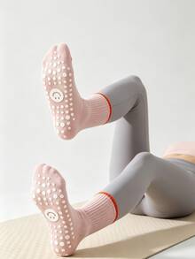 1/4/6/8 Pairs Women's Soft Cute Contrast Color SMILES Smiling Face Non-Slip Mid-Calf Socks, Multi-Color Anti-Slip Grip Socks, Suitable For Pilates, Yoga, Fitness, Sports, Ballet - Multicolor - View 3