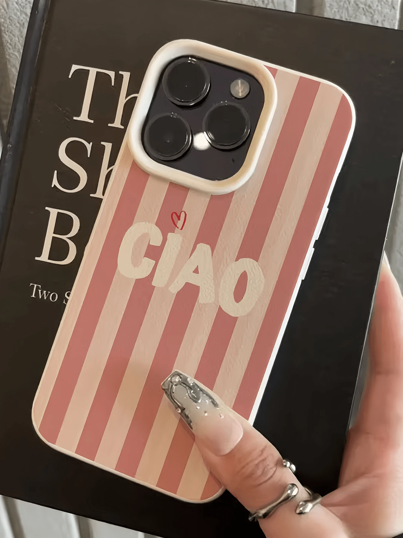 1pc White Vertical Contrast Stripe Minimalist Anti-Fall Soft TPU Phone Case Full Coverage Stain-Resistant Protective Shell Compatible With Apple 18 17 16 15 14 13 12 11 Pro Max Air And Series - Multicolor - View 1