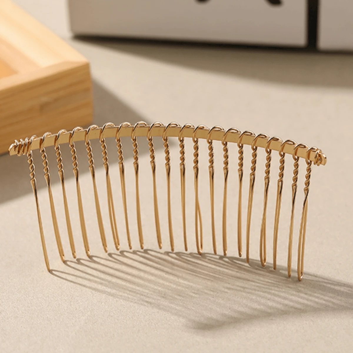 10pcs 20-Teeth Twisted Wire Hair Comb Crown Bridal Hair Accessories - Multicolor - View 1