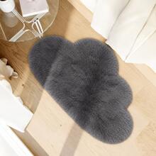 1pc Dark Gray Cloud Shaped Plush Rug, Asymmetrical Shaped Carpet, Living Room Sofa Side Rug, Bedroom Soft Decor Atmosphere, Hand-Cut With 1-5cm Error, Suitable For Daily Use, Winter Plush Foot Mat, Christmas, Thanksgiving And New Year Decoration, Soft And Skin-Friendly, Bathroom Decor Mat, Small Rug, Carpet, Home Decor, Living Room Rug - Multicolor - View 2