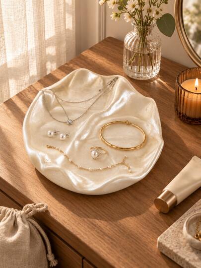 1pc Asymmetrical Wavy Pearl Luster Jewelry Tray, Aesthetic Cloud Jewelry Dish, Vanity Decor Storage Tray, Suitable For Earrings, Rings, Necklaces, Nordic Minimalist Desktop Storage Tray, Gift For Her, Bridesmaid Gift, Room Decor, Jewelry Storage Rack, Jewelry Storage Rack, Tray
