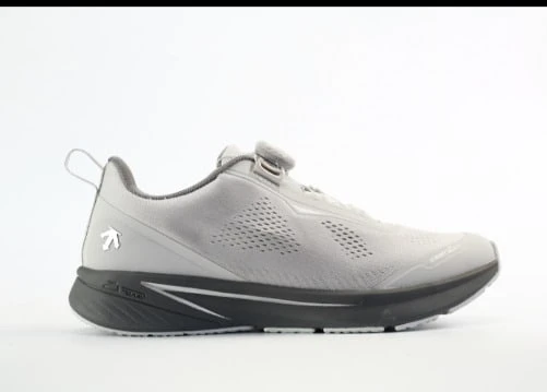Descente Men Sneakers - Grey - View 1