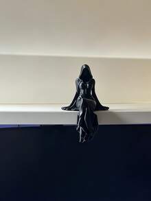 3D Printed Original Hooded Female Reaper Desktop Statue, Flowing Robe High Detail Gothic Dark Sculpture, Fantasy Collectible Display Piece For Study/Gaming Cabinet, Creative Gift For Boys/Model Enthusiasts - Grim Reaper Desktop Statue - View 5