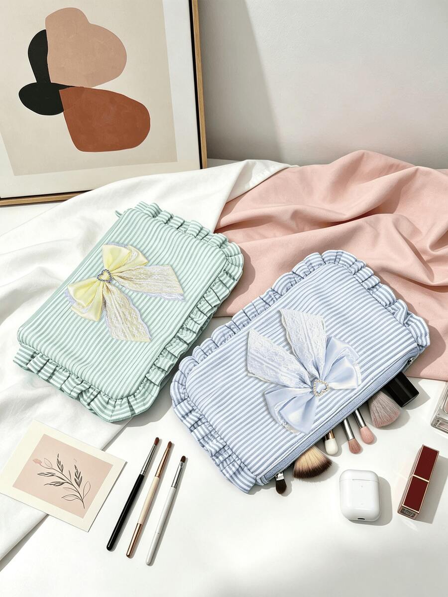 Sweet Ruffled Seersucker Makeup Bag, Lace Bow Decor Zipper Makeup Pouch, Portable Hand Clutch, Lightweight Travel Wash Storage Bag, Durable Fabric With Zipper Closure,Multi-Purpose Stationery Storage Pouch For Girls - Multicolor - View 1