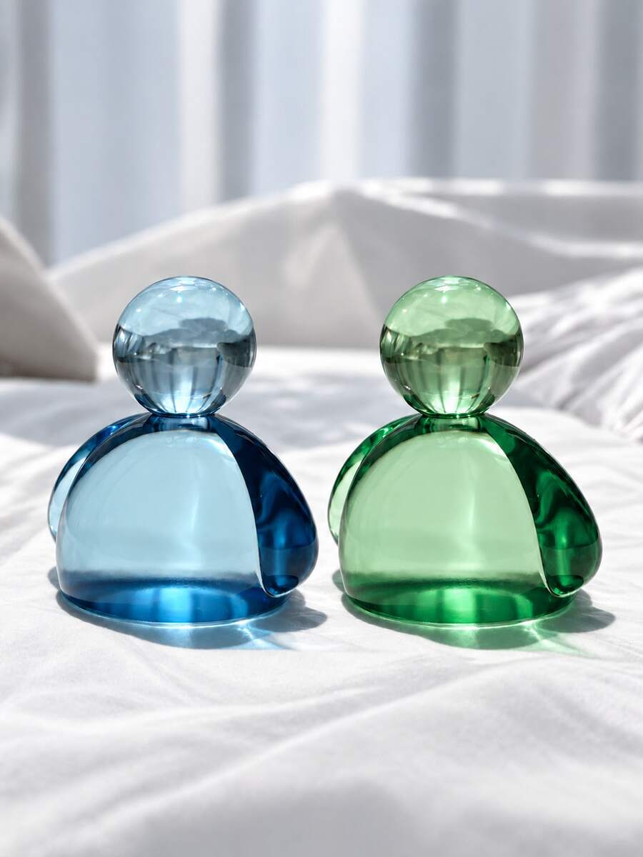 Frutiger Aero Style Transparent Colorful Humanoid Figure, Y2K Aesthetic Desktop Ornament, Dopamine Color Glossy Mini Resin Statue, Room Decor - Multicolor - View 1