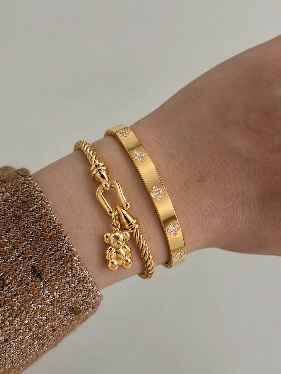 Camhanno 1pc Gold Stainless Steel Bear Pendant Twisted Open Bangle Bracelet With CZ Flower Inlay, Women's Daily Jewelry - Gold - View 1