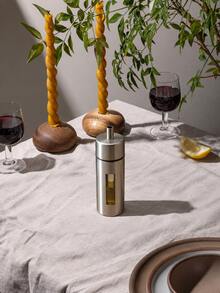 Set Dispenser Minyak & Cuka Stainless Steel 2 Buah dengan Baki Portabel, Lapisan Dalam Akrilik, Finishing Halus dan Jendela Indikator Level Minyak, Cocok untuk Kecap, Meja Dapur dan Restoran, Dekorasi Meja Natal dan Hadiah - View 8