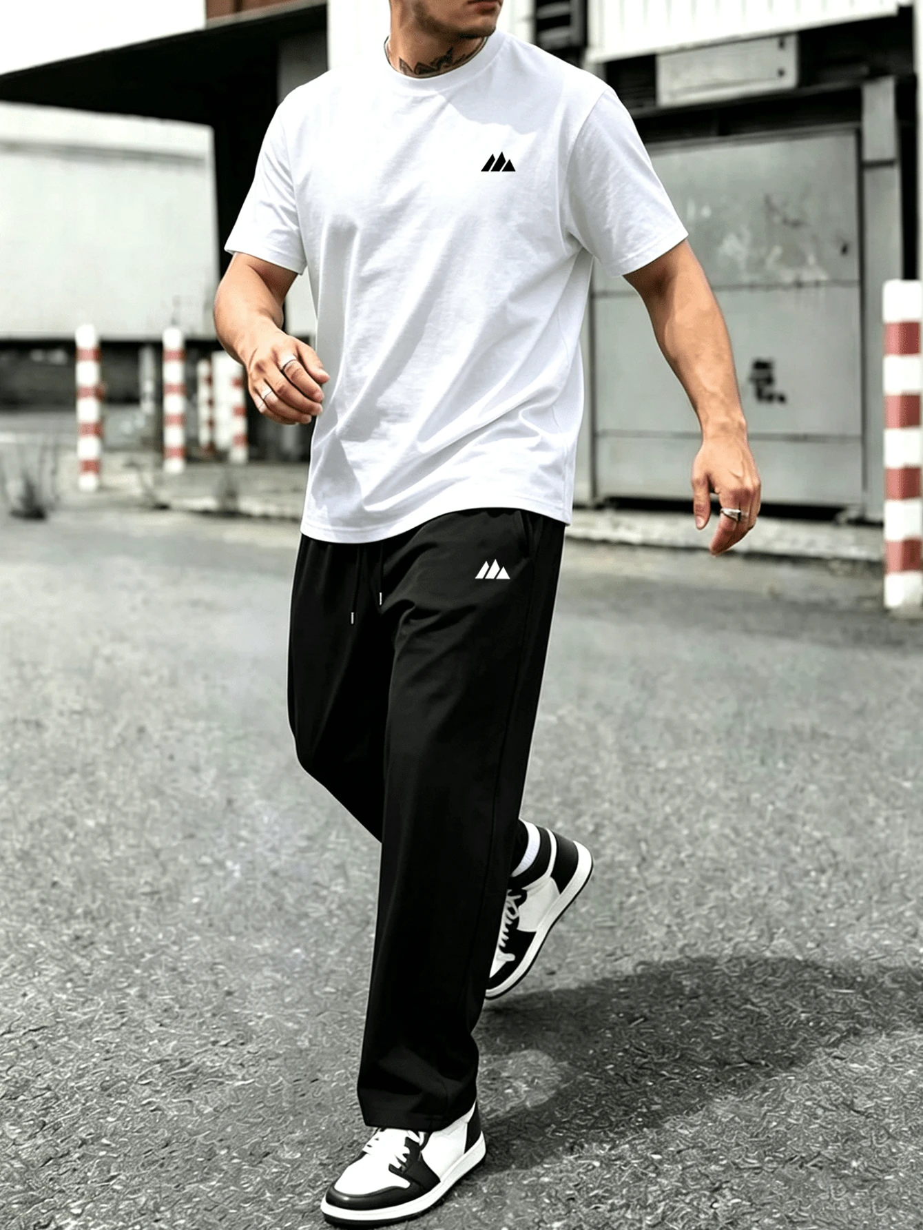 2件組男士時尚極簡字母印花休閒短袖T恤與長褲套裝,適合街頭穿搭、戶外及日常穿著 - 白色 - 查看 1