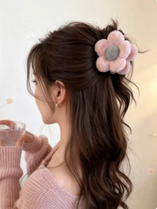 1pc Women's Autumn/Winter Plush Flower Hair Claw Clip Hair Accessory, Suitable For Daily Matching, Also Can Be Used As A Gift - Multicolor - View 2