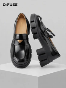 D:FUSE Women's Patent Leather Metal Buckle Decor Solid Color Round Toe Slip-On Mid-Heel Loafers, Retro Office Lady Style, Comfortable For Dating, Office, Daily Wear, Party, Black Genuine Leather - Black - View 12