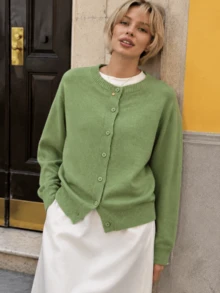 New Autumn/Winter Women's Casual Minimalist Solid Color Round Neck Cardigan Knit Sweater Jacket - Green - View 3