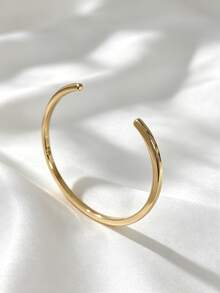 Charm-In Women's Simple Open Gold Bangle, 18K Gold Plated Copper, Polished Plain Cuff Bracelet, Versatile Casual & Party Jewelry Gift - Gold - View 6