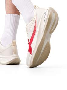 XTEP 2000km 5th Generation Pro Running Shoes Men's Cushioning Mesh Sports Shoes Fitness Training Shoes Running Shoes - White/Red - View 4