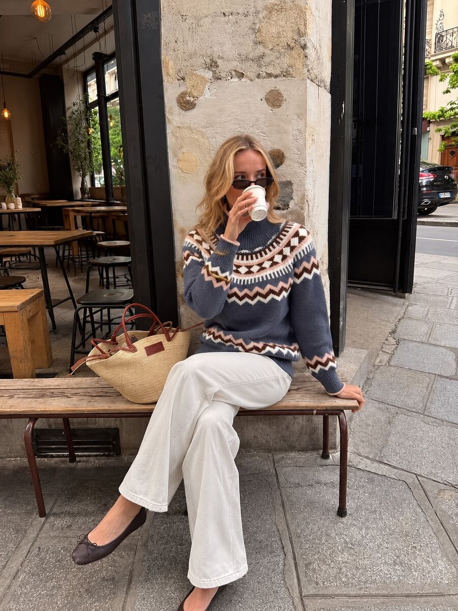 Women's Fair Isle Pattern Knit Long Sleeve Crew Neck Sweater, Medium Stretch Regular Fit, Autumn/Winter Knitwear - Blue - View 1
