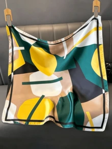 1PC Women's Faux Silk Print Square Scarf Bandana – Versatile As Hairband, Waist Accessory & Bag Decoration For Beach, Music Festival & Holiday Party - Green - View 5