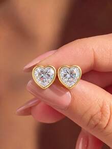 Besthing 1 Pair S925 Sterling Silver 2CT Heart-Shaped White Moissanite Bezel-Set Stud Earrings, Luxury High-End Jewelry For Wedding, Party, Date, Commute, Holiday Gift - Yellow Gold - View 4