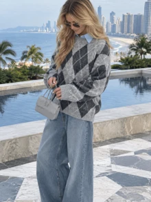 Women's Winter Fuzzy Diamond Pattern Crew Neck Knit Sweater, Casual Minimalist Pullover Top - Grey - View 2