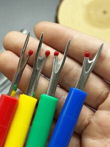 [4pcs]Colorful Medium Seam Ripper, With Metal Blade, Red, Yellow, Blue, Green 4 Colors Assorted, Suitable For Removing Incorrect Stitches, Opening Buttonholes, Adjusting Clothing Patterns And Other Sewing Operations - Medium Seam Ripper - View 7