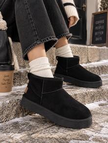 RENBEN 1 Pair Women's Autumn/Winter Comfortable Winter Style Patchwork Upper Slip-On Design Thick Collar Snow Boots Outdoor Activity Winter Boots - Black - View 2