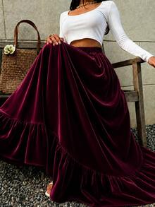 Rok Maxi Wanita Ukuran Besar Warna Burgundy Bahan Beludru dengan Pinggang Elastis Tinggi dan Hem Berkerut, Cocok untuk Liburan Santai dan Pakaian Sehari-hari - Burgundy - View 1