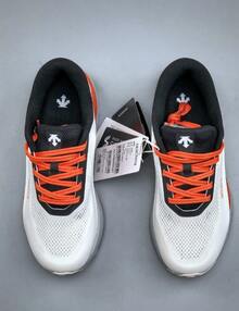 Descente Men Sneakers - White - View 5