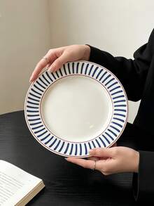 1pc Premium Line Ceramic Dinner Plate, Exquisite Western Pasta Plate, Dessert Cake Plate, Vegetable Salad Plate, Suitable For Home, Restaurant, Cafe, Dessert Shop, Gift, Party, Gathering - Blue - View 2