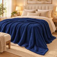 Solid Color Flannel Blanket 100% Polyester High Grammage High Density For Extra Comfort And Warmth - Navy Blue - View 9