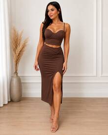 Conjunto Feminino Cropped Corset de Alça + Saia Midi com Fenda e Detalhe Franzido - Marrom - Visão 1