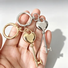 1pc Vintage Heart Key Shape Keychain, Gold & Silver Color Bag Pendant, Couple Small Gift - Multicolor - View 2