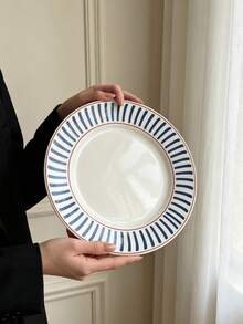 1pc Premium Line Ceramic Dinner Plate, Exquisite Western Pasta Plate, Dessert Cake Plate, Vegetable Salad Plate, Suitable For Home, Restaurant, Cafe, Dessert Shop, Gift, Party, Gathering - Blue - View 5