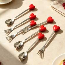 2/8pcs Romantic Heart-Shaped Handle Stainless Steel Dessert Spoons, Colorful Heart-Shaped Handle Design, Suitable For Coffee, Ice Cream And Beverage Stirring, Polished Surface Tableware, With Dessert Spoon, Coffee Spoon And Fruit Fork, Suitable For Home, Restaurant, Kitchen, Daily Dining, Birthday Party And Holiday Gathering - Multicolor - View 8